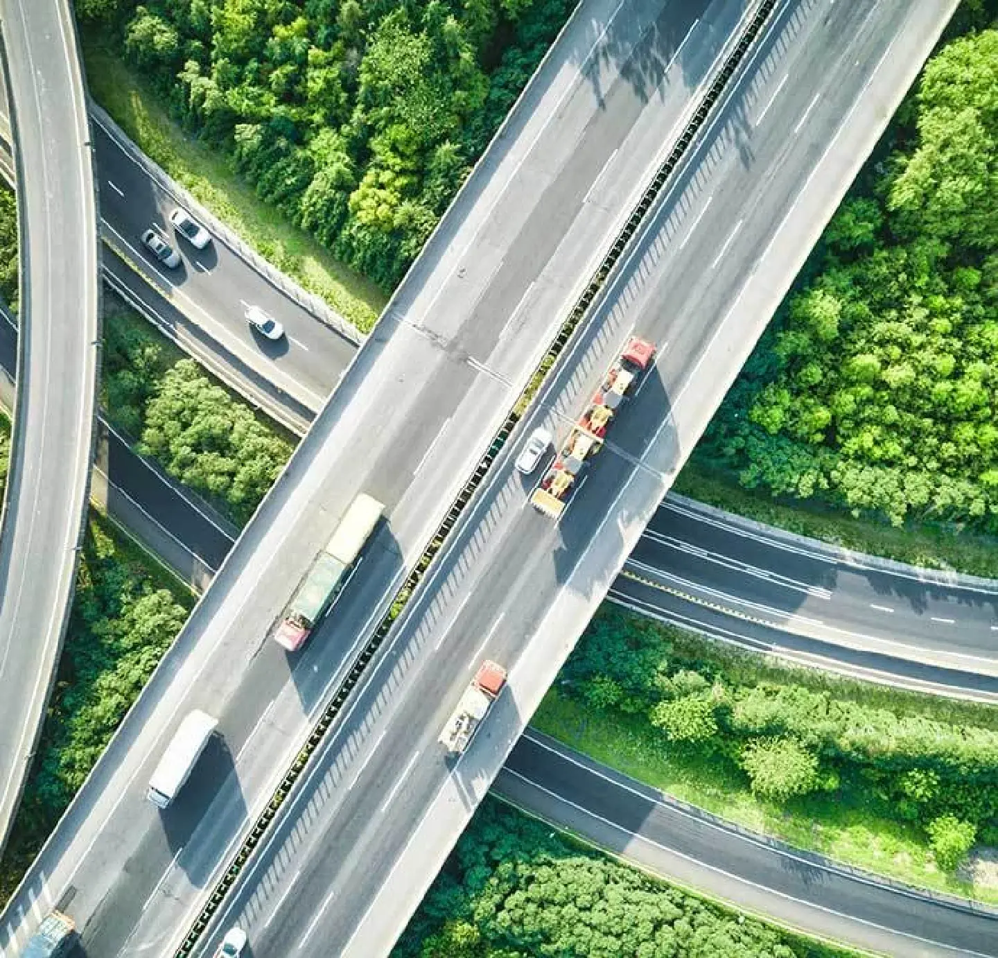 Ramping up cross-border freight along South-east Asian roads Ramping up cross-border freight along South-east Asian roads