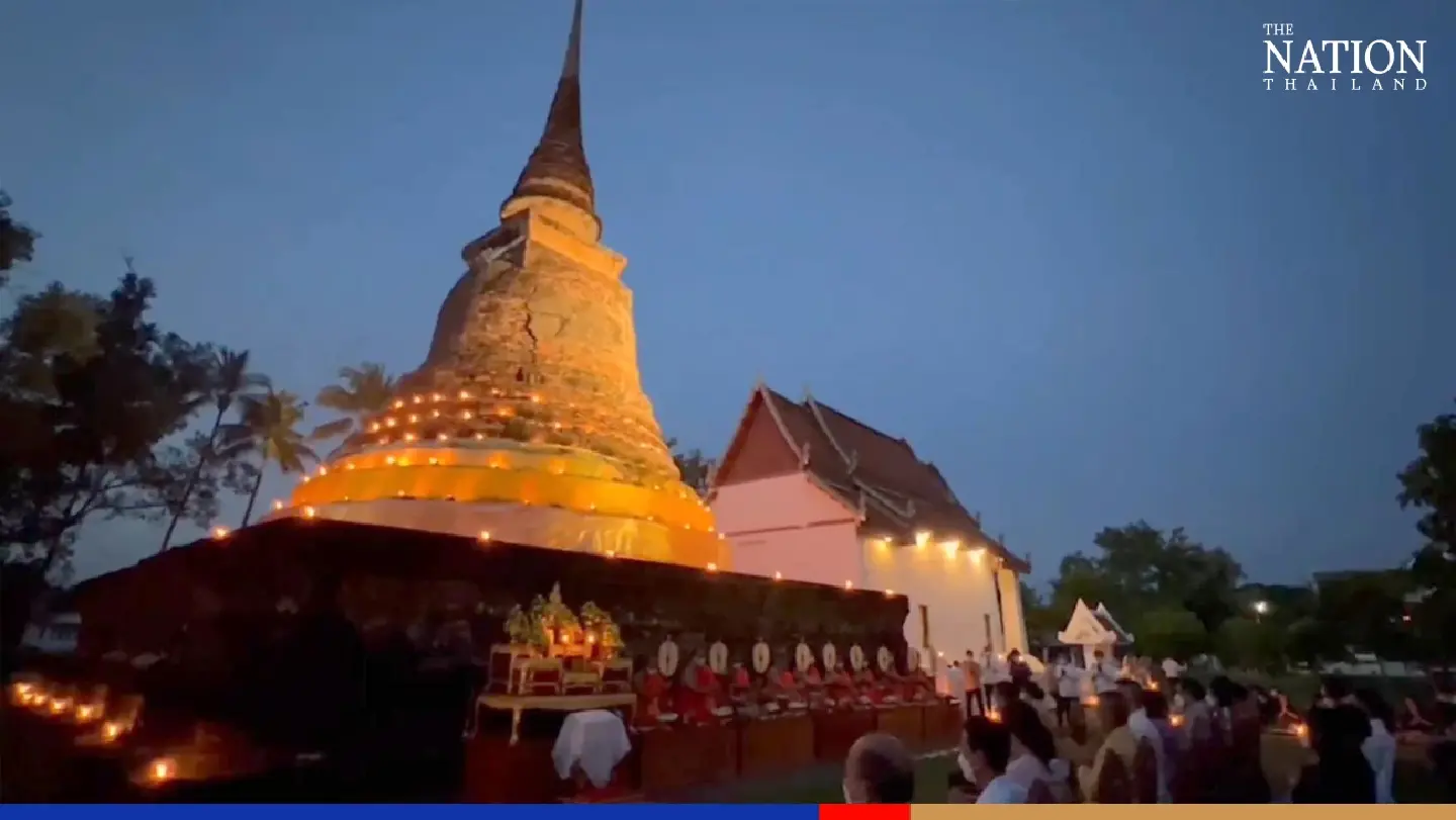 Sukhothai starts Loy Krathong celebrations 11 days early with pomp and splendour Sukhothai starts Loy Krathong celebrations 11 days early with pomp and splendour