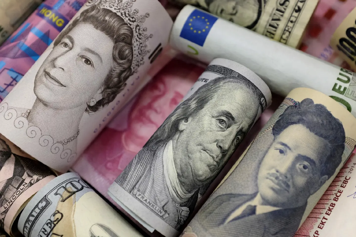 The emergence of the new super-wealthy global elite