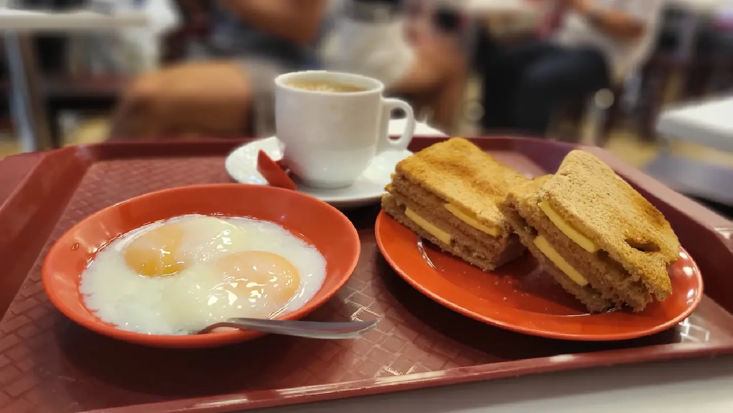 The 3 treasures on Singapore's street food trail