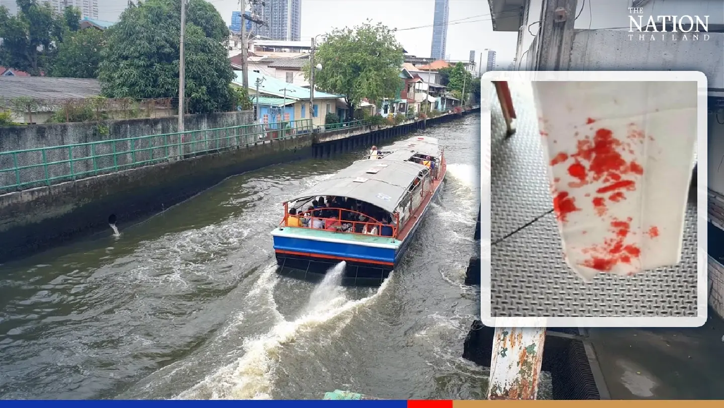 Wayward teens said to be behind stone-throwing attack on Bangkok canal boat
