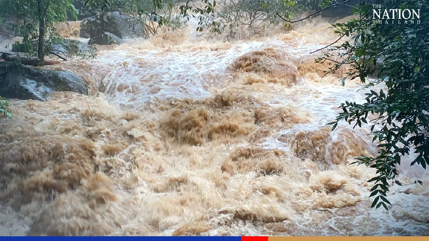 Twelve Northeast provinces get flood warning amid 'heavy rains' today, Fri
