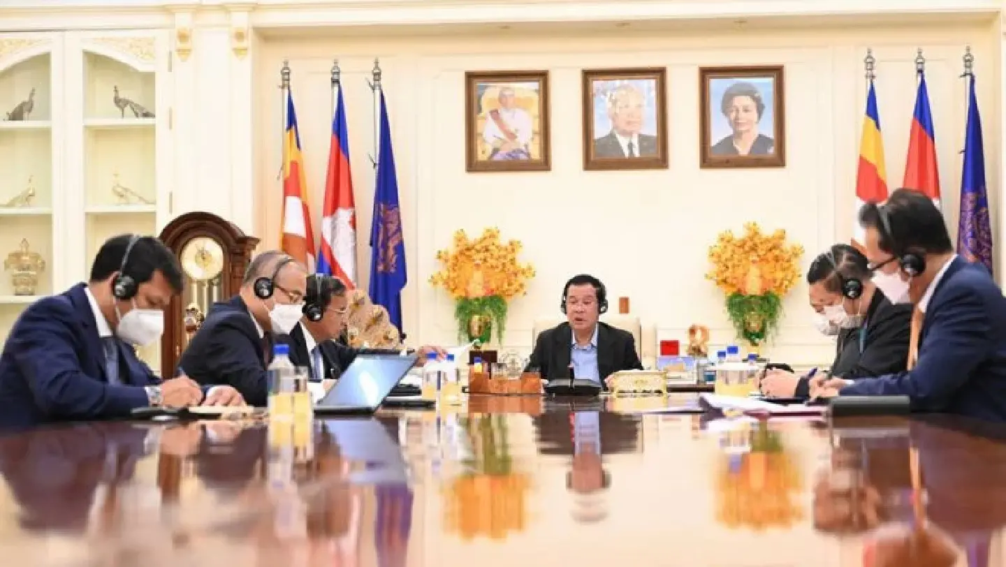 Hun Sen speaks to Zelensky, agrees to send Cambodian deminers to Ukraine Hun Sen speaks to Zelensky, agrees to send Cambodian deminers to Ukraine