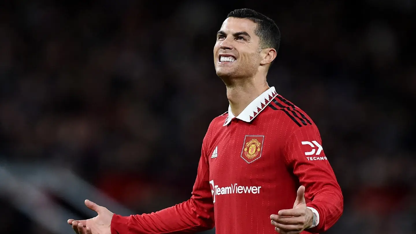 Ronaldo tells talk show he feels betrayed by Manchester United