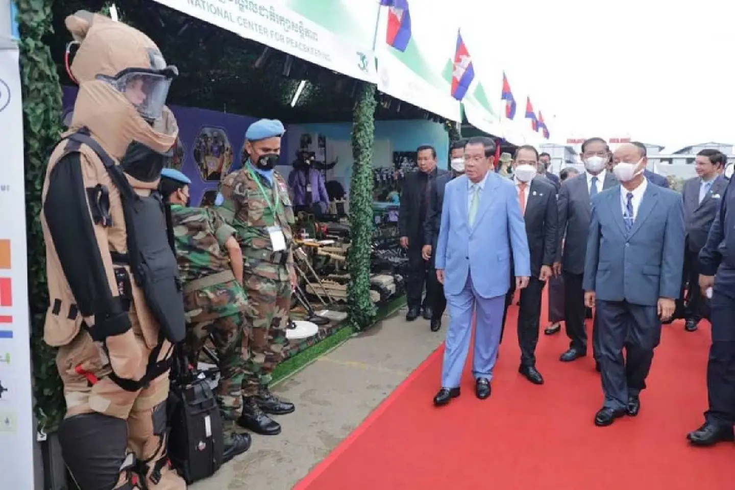 Cambodia, Thailand agree to clear all mines on border