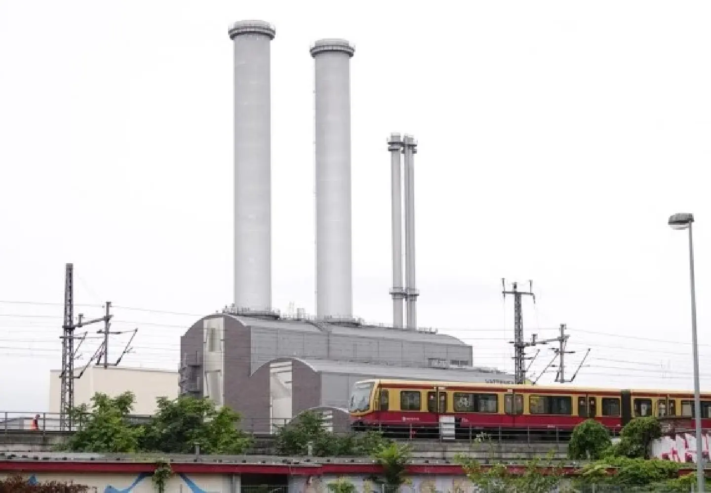 Germany far from achieving climate targets for 2030: report