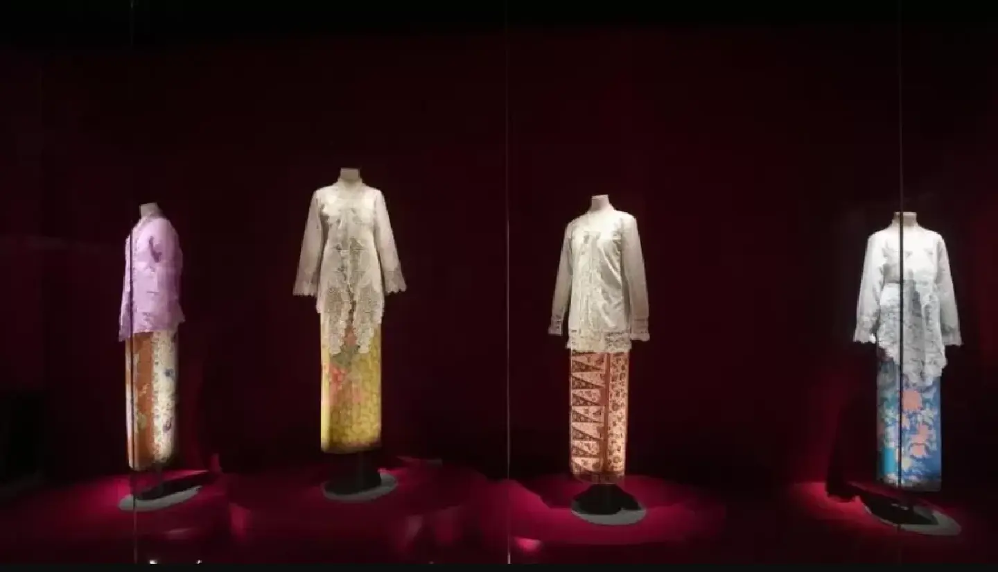 Thailand, Singapore, two other nations to nominate kebaya for Unesco listing Thailand, Singapore, two other nations to nominate kebaya for Unesco listing