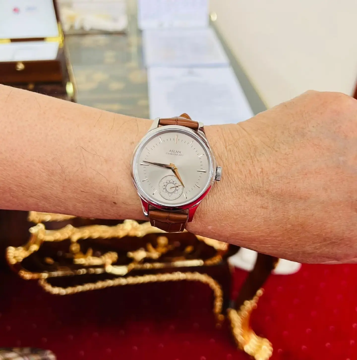Hun Sen to wear Cambodian-made watch to upcoming summits Hun Sen to wear Cambodian-made watch to upcoming summits