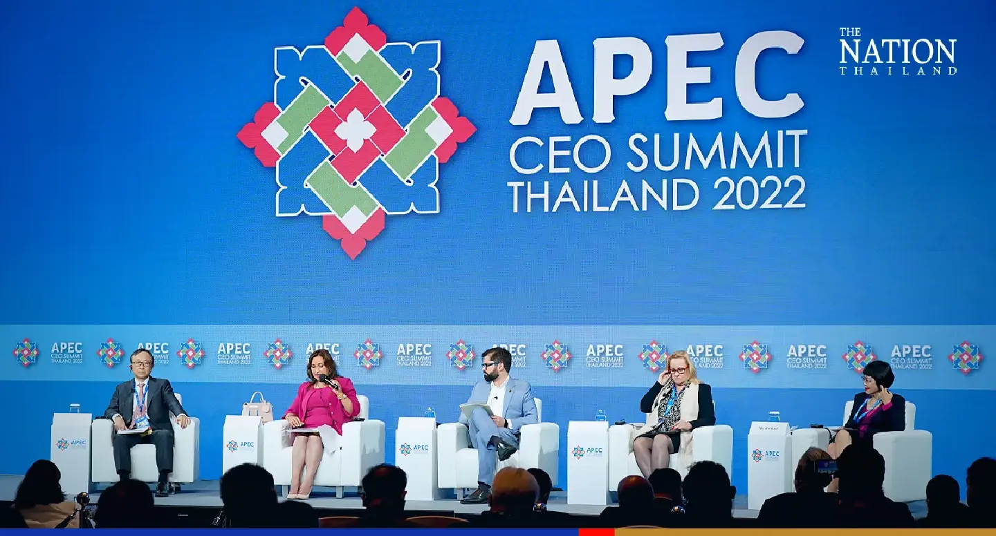 Sustainable development a challenging balancing act, speakers at Apec CEO Summit say Sustainable development a challenging balancing act, speakers at Apec CEO Summit say