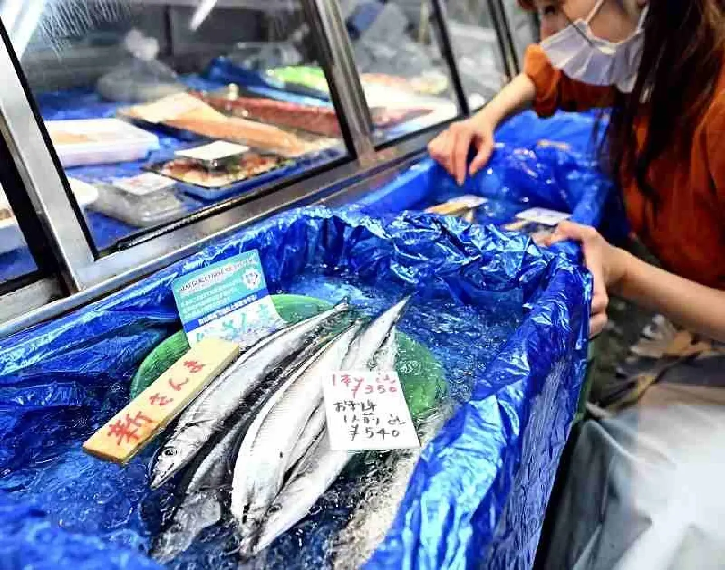 Japan declares ‘Fish Days’ to reel in plummeting seafood consumption Japan declares ‘Fish Days’ to reel in plummeting seafood consumption