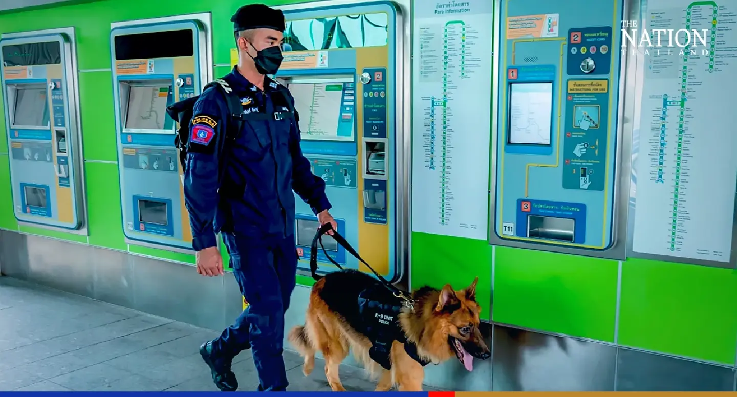 Tight security in Skytrain stations, trains ahead of Apec Summit Tight security in Skytrain stations, trains ahead of Apec Summit
