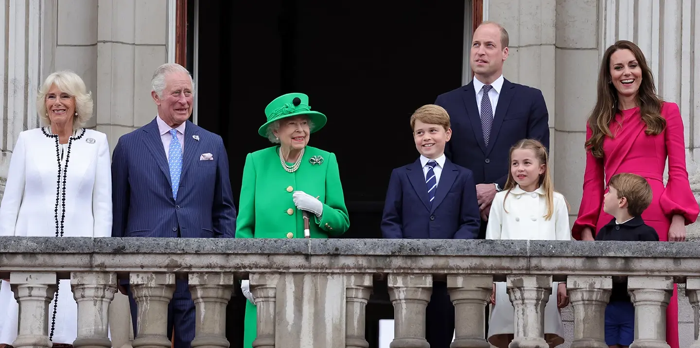Netflix series reflects on turmoil of 1990s in Royal Family