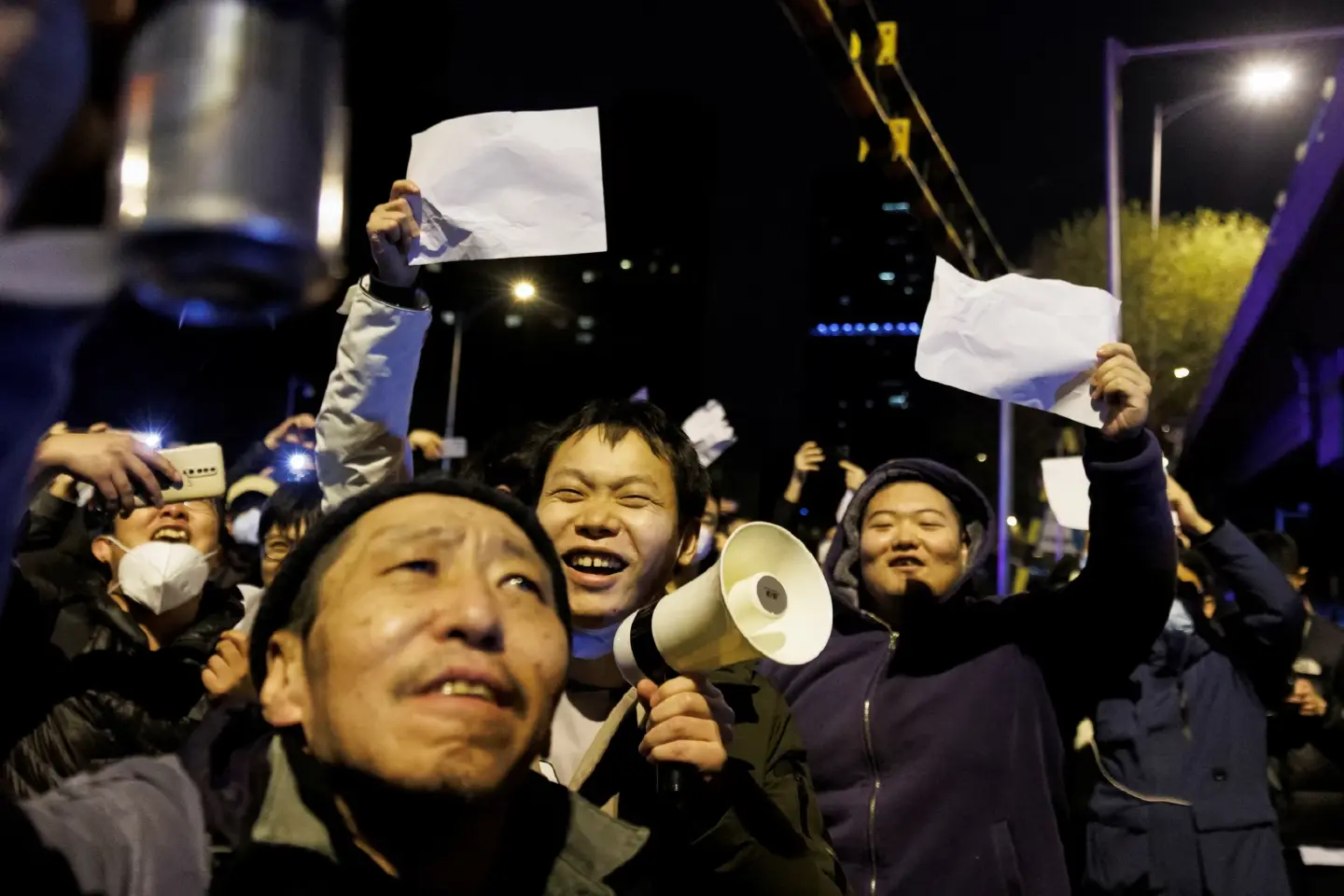 China signals no change to zero-Covid policy as mass protests challenge Xi’s authority China signals no change to zero-Covid policy as mass protests challenge Xi’s authority