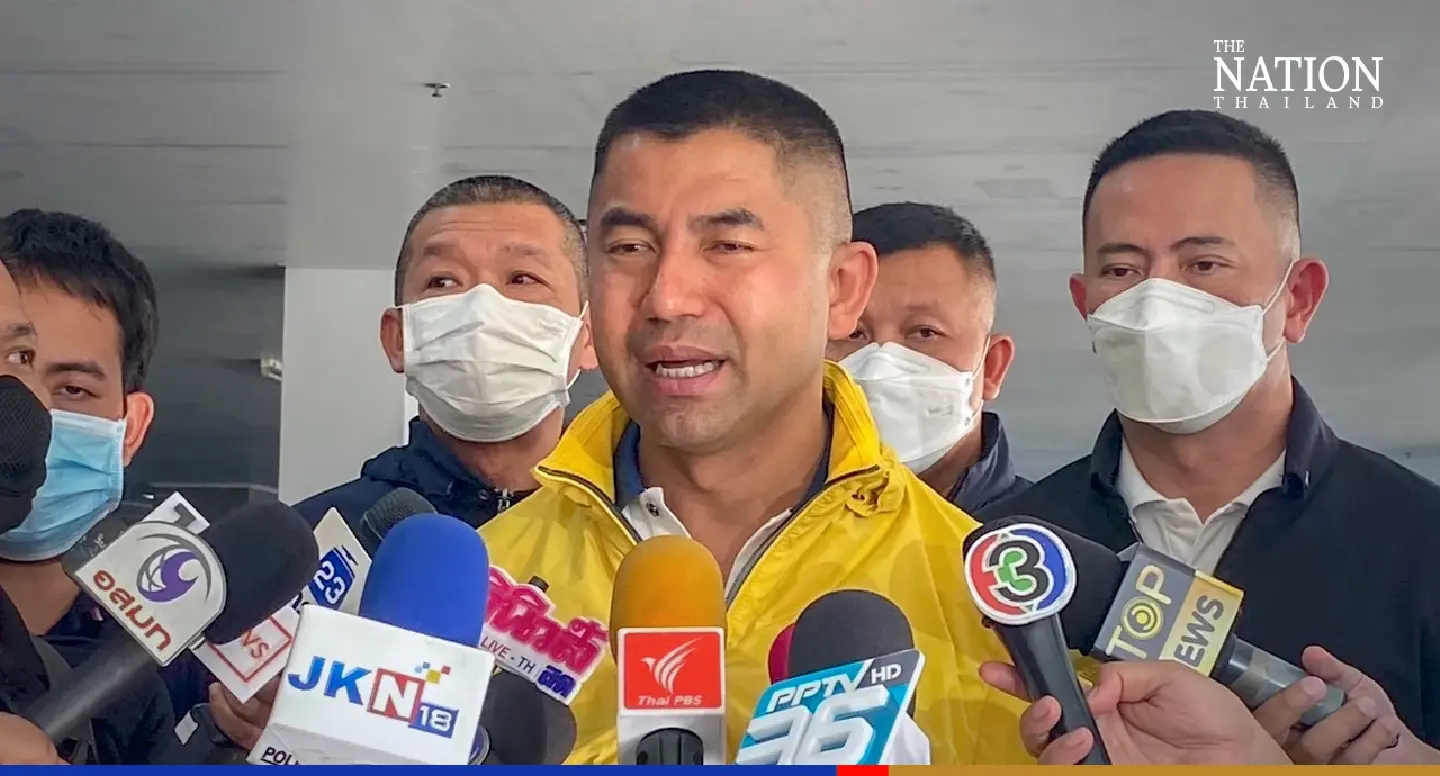27 Thai immigration police officers found to be aiding Chinese triads 27 Thai immigration police officers found to be aiding Chinese triads