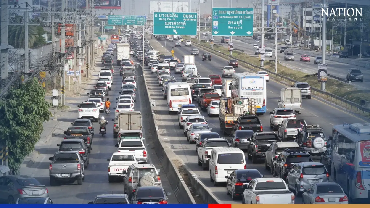 37 road deaths as Thailand's New Year exodus begins 37 road deaths as Thailand's New Year exodus begins