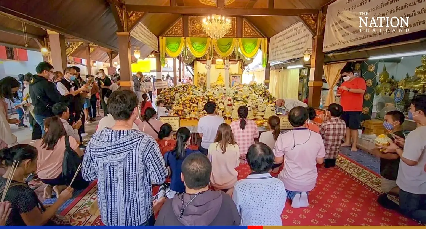 Devout Chiang Mai Buddhists call on 'Luang Por Tan Jai' for a lucky, healthy 2023 Devout Chiang Mai Buddhists call on 'Luang Por Tan Jai' for a lucky, healthy 2023