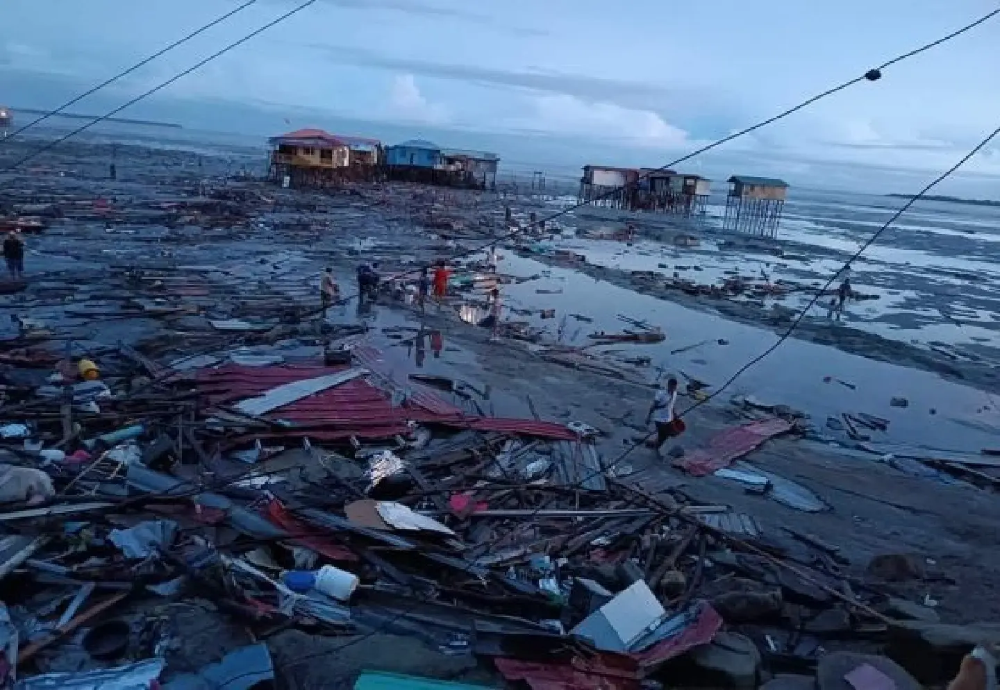 Hundreds evacuated in Malaysia after king tides wash away their homes