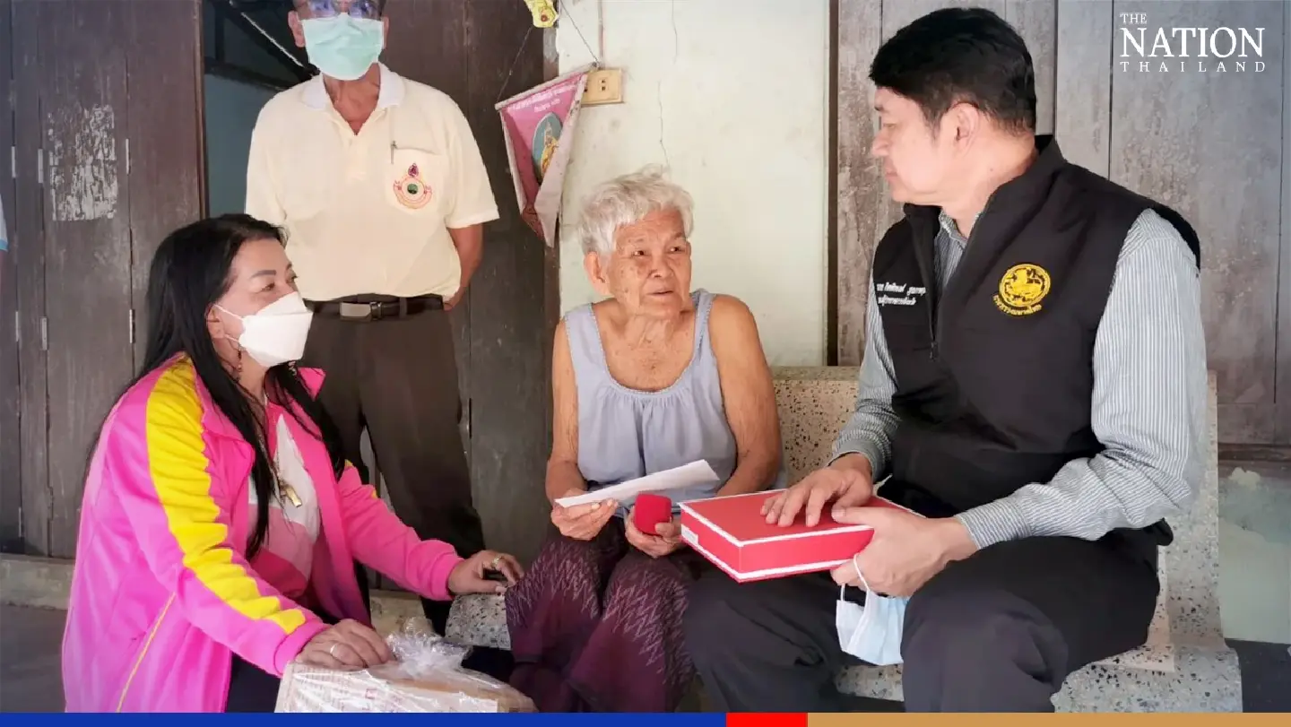 Prachuap Khiri Khan rechecking the number of residents over 100 years old