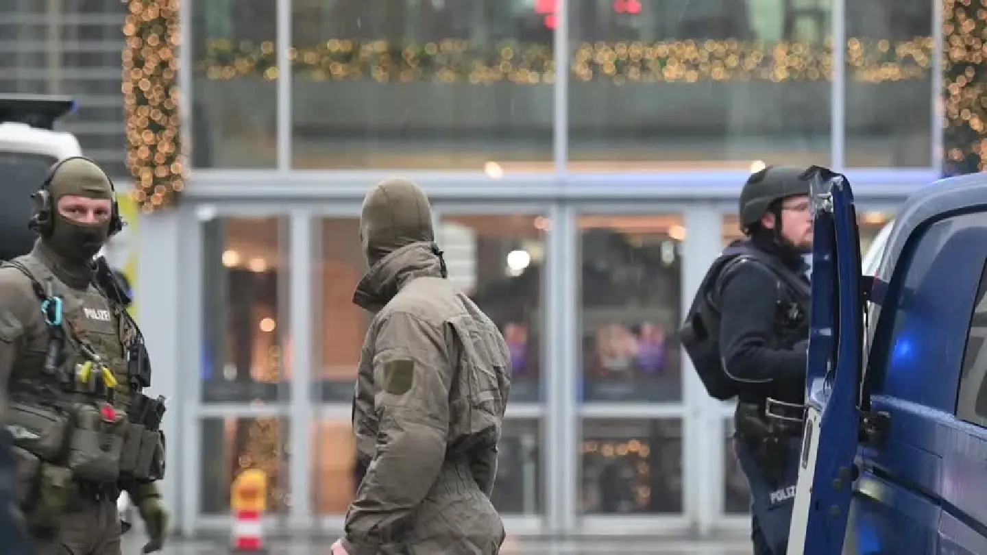 Suspected Dresden hostage taker dies of injuries sustained during the police operation