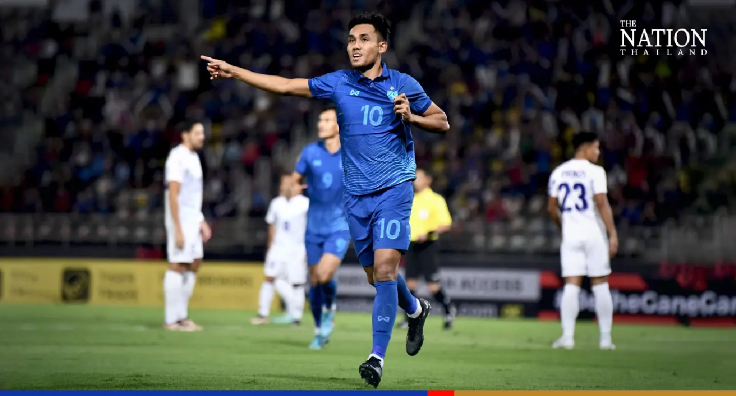 Thailand crush Philippines 4-0 to close in on semi-finals