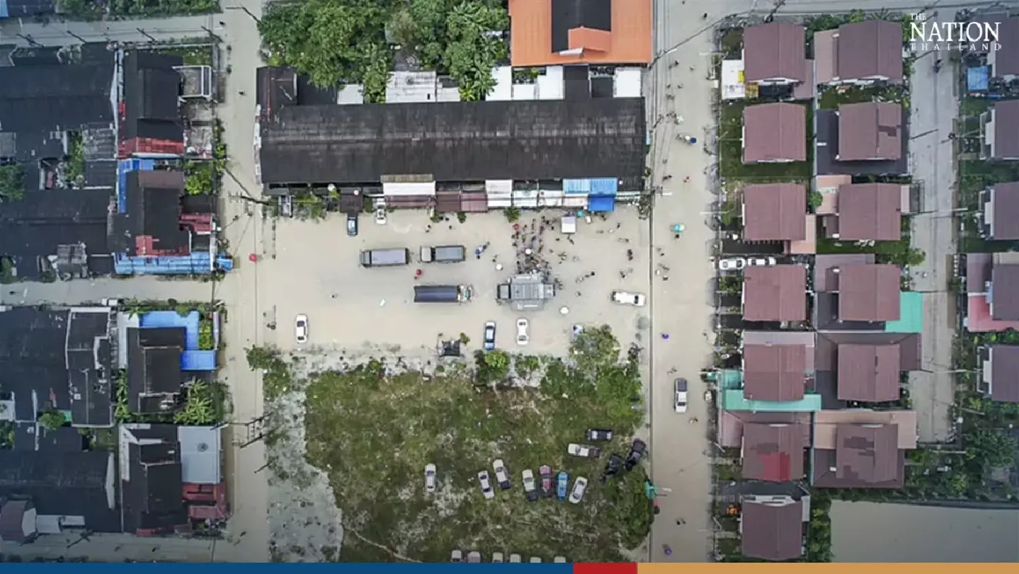 3 killed as heavy rain swamps South of Thailand 3 killed as heavy rain swamps South of Thailand