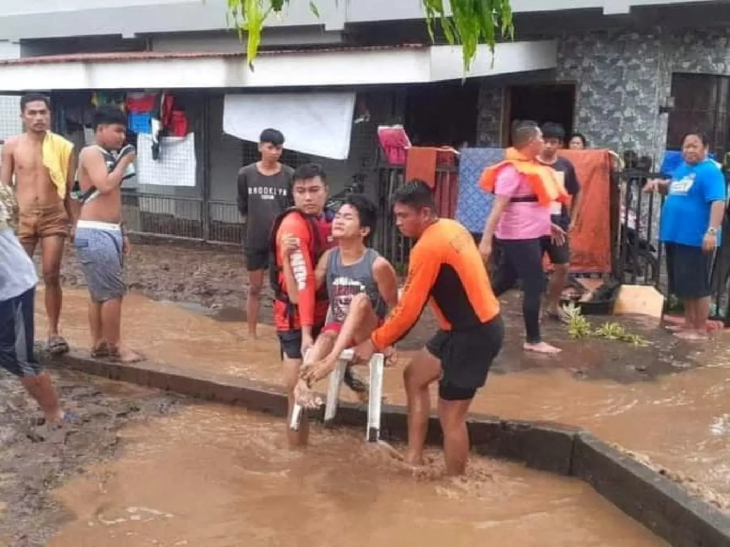 Rescue efforts ongoing after Christmas storm kills 13 in Philippines Rescue efforts ongoing after Christmas storm kills 13 in Philippines