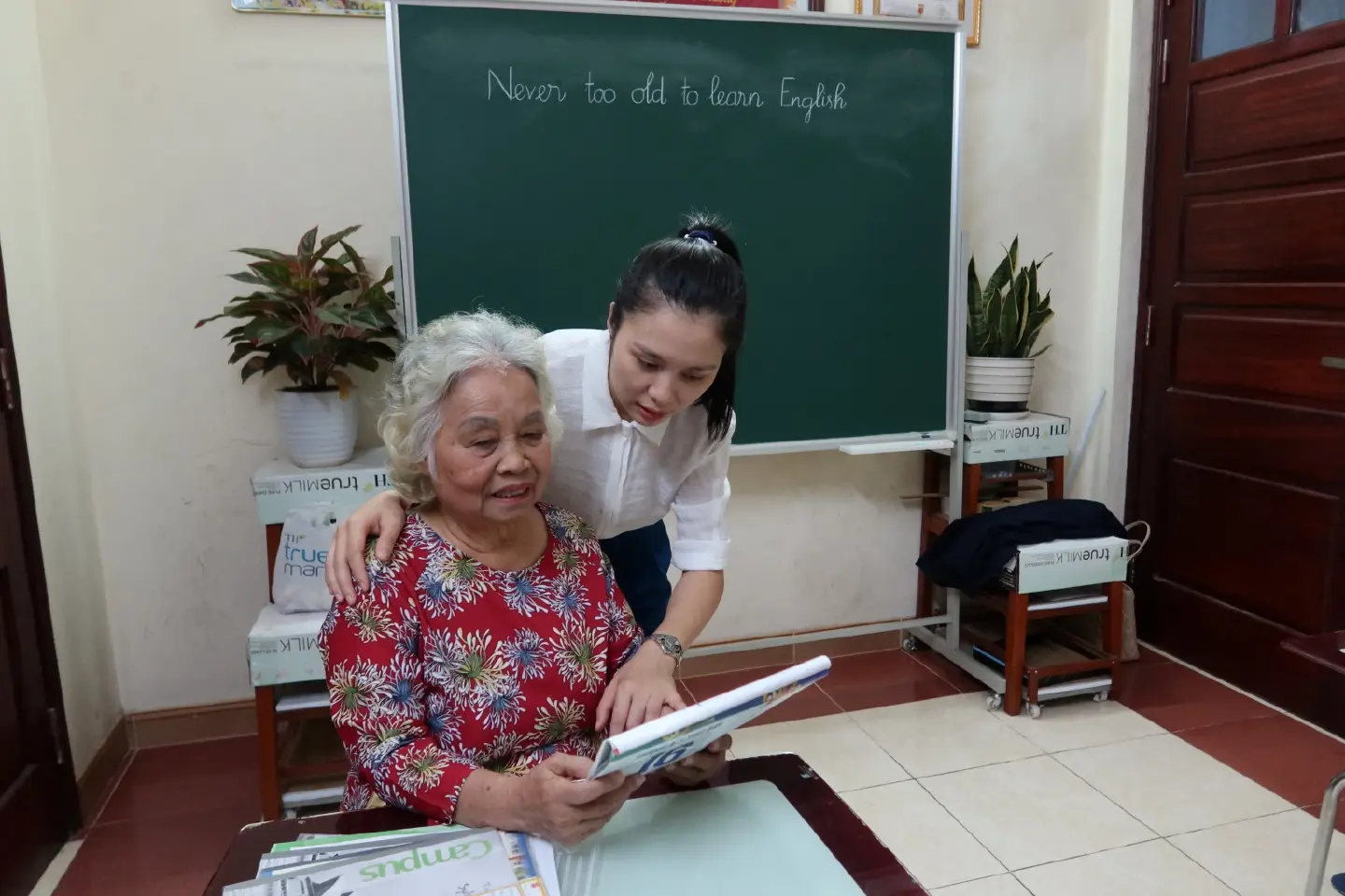 For Hanoi grannies, it's "never too old to learn English" For Hanoi grannies, it's "never too old to learn English"