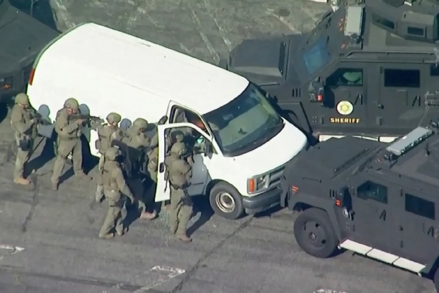 Police find body in van believed to be linked to California mass shooting suspect Police find body in van believed to be linked to California mass shooting suspect