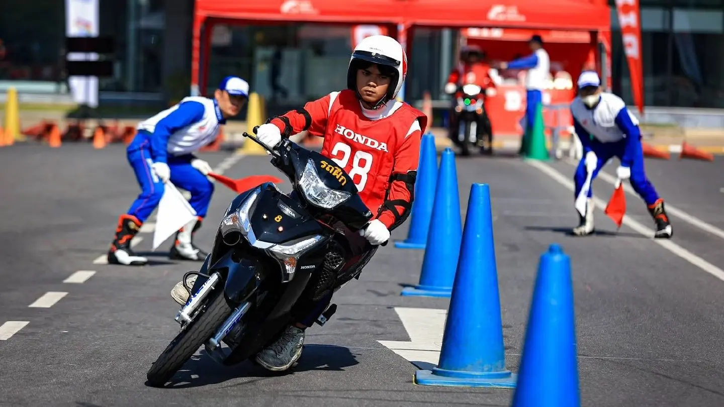 Honda launches safe driving competition Honda launches safe driving competition