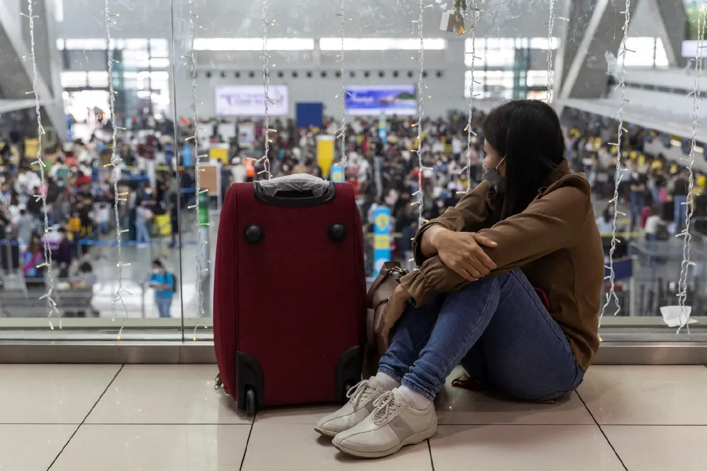 ‘No place to rest’ - Thousands stranded at Philippines airport after power outage ‘No place to rest’ - Thousands stranded at Philippines airport after power outage