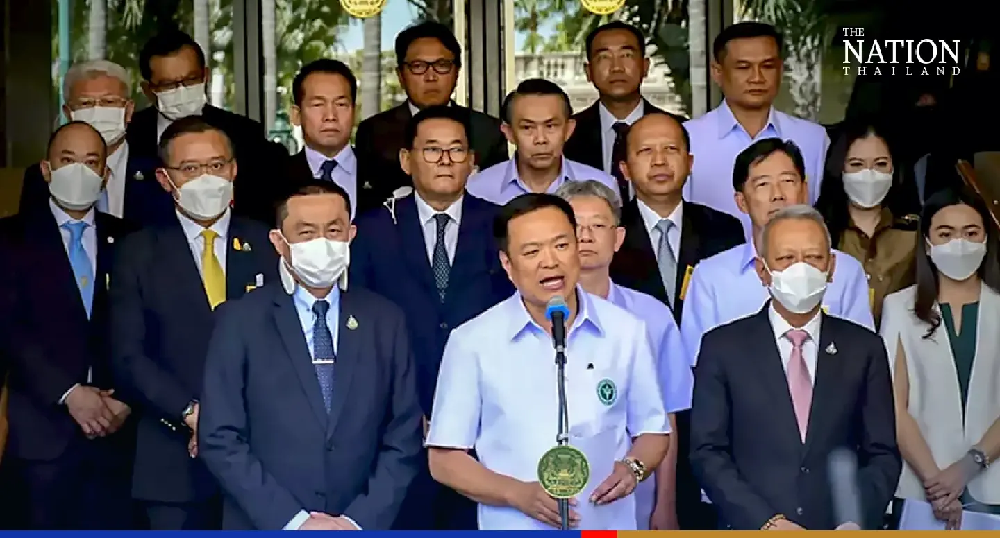 Tourists need at least 2 Covid-19 shots to enter Thailand: Health Minister