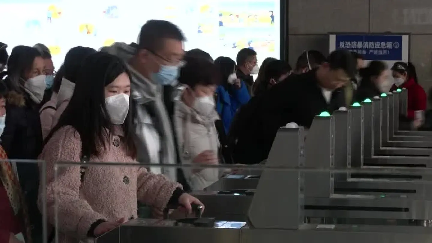 Returning workers crowd China train stations, play down Covid concerns Returning workers crowd China train stations, play down Covid concerns