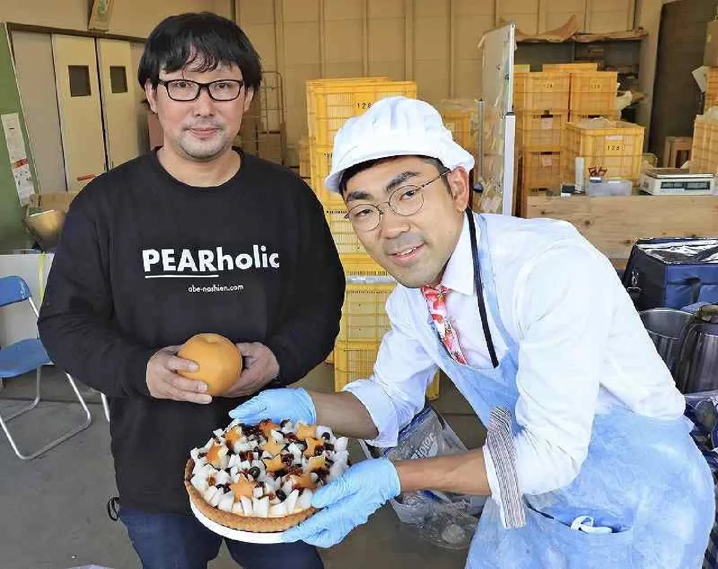 ๋Local govt official in Japan makes tarts to boost industry