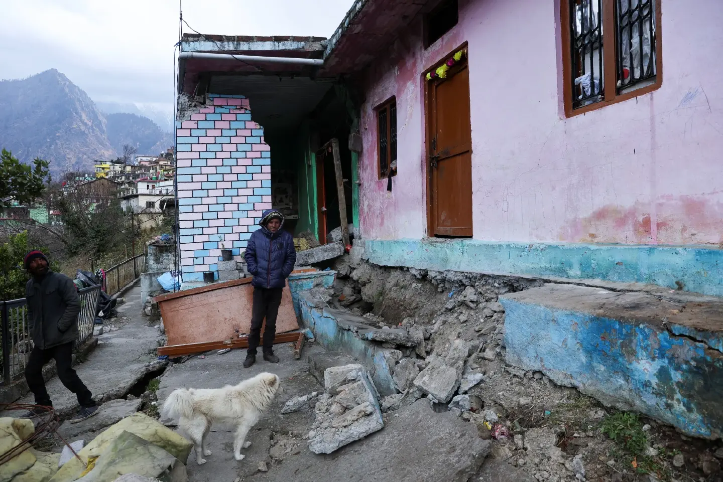 Sinking towns, crumbling homes show cost of India's infrastructure push in Himalayas