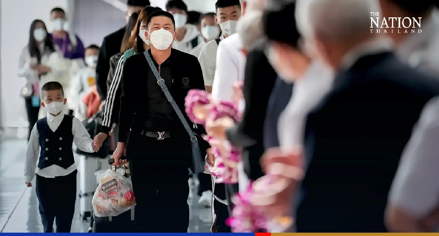First group of 200 Chinese tourists lands in Thailand