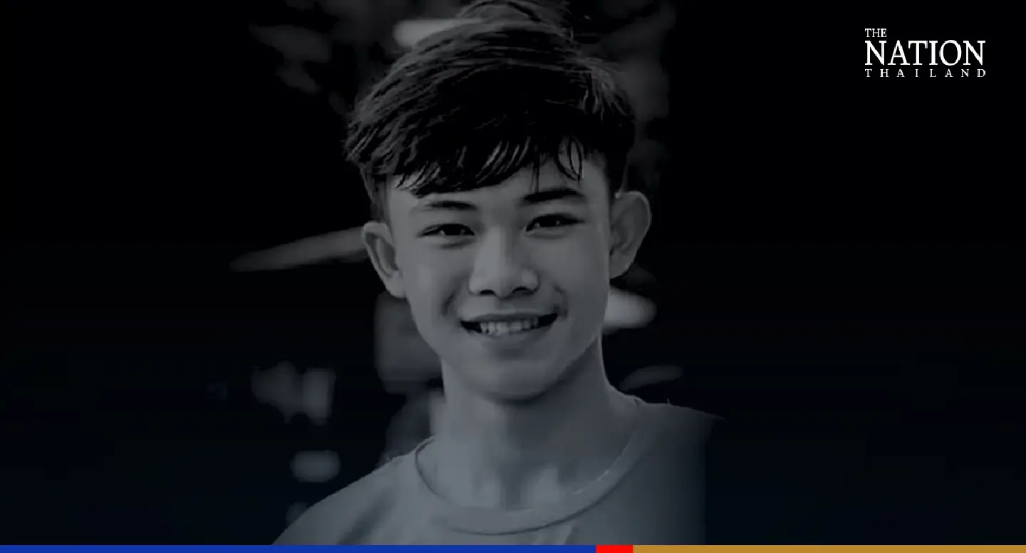 Thai boy saved from flooded cave dies in UK accident Thai boy saved from flooded cave dies in UK accident