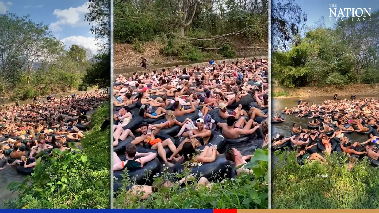 Pai : A river of tourists runs through it Pai : A river of tourists runs through it