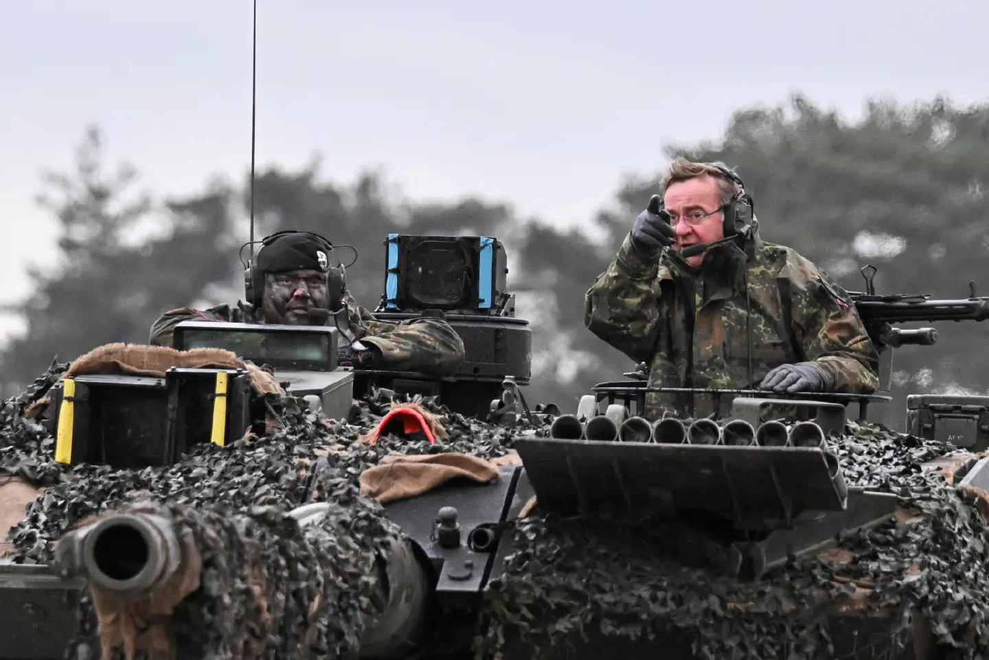 Germany needs more Leopard tanks urgently, says defense minister Germany needs more Leopard tanks urgently, says defense minister