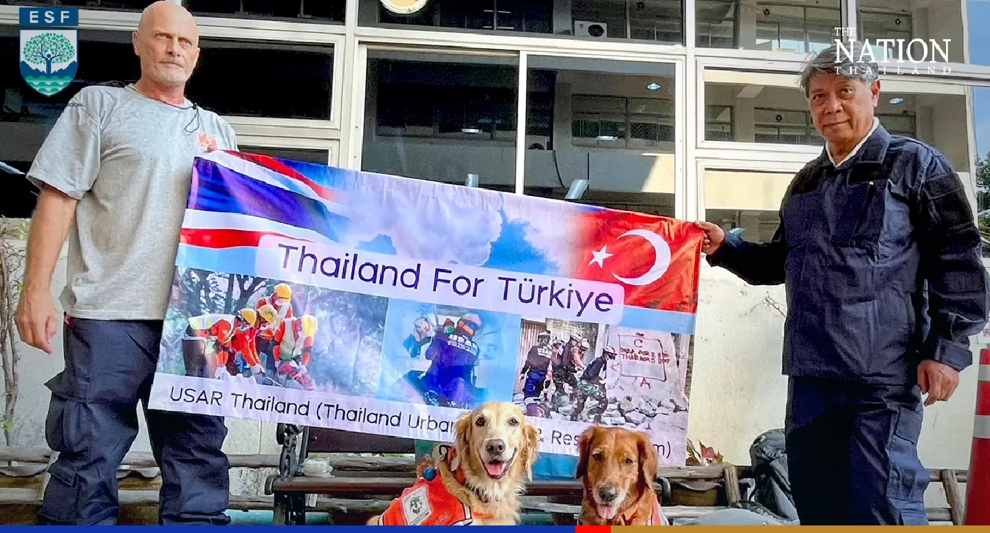 Thai sniffer dogs become stars of earthquake rescue efforts