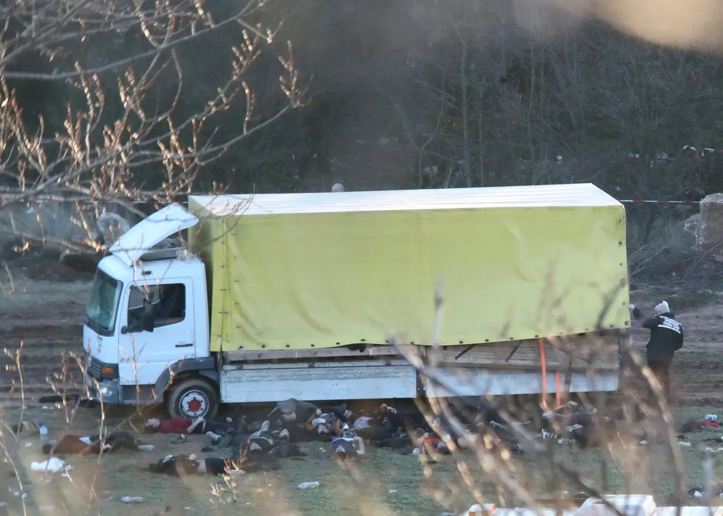 Bulgaria police find 18 migrants dead in abandoned truck, 10 more in intensive care Bulgaria police find 18 migrants dead in abandoned truck, 10 more in intensive care