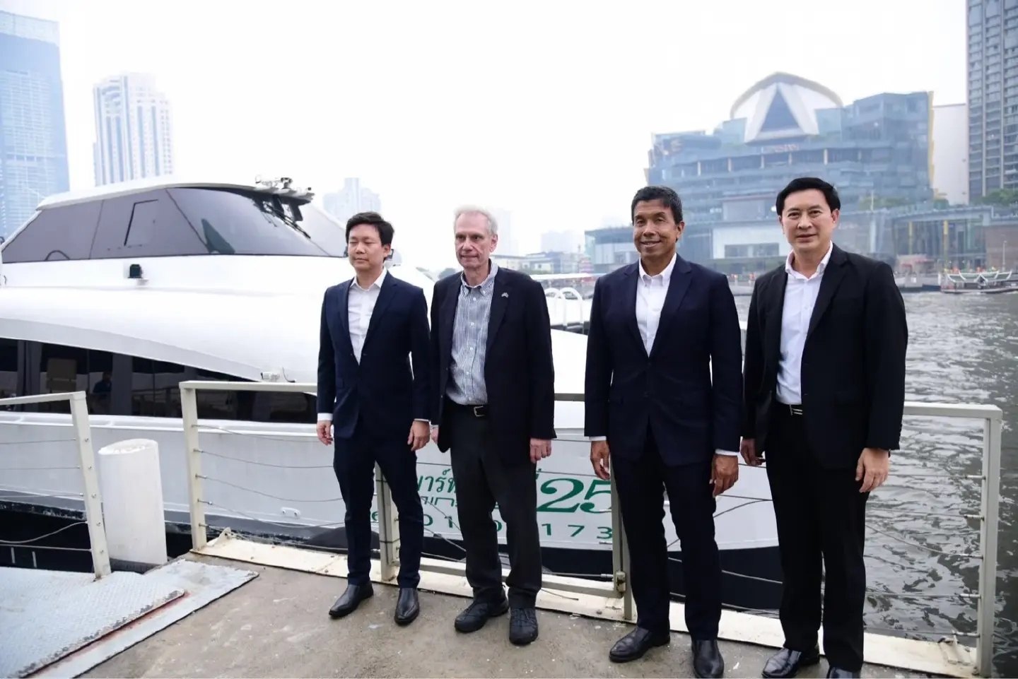 BMA, US Embassy, Tesla promote electric vehicles in Bangkok BMA, US Embassy, Tesla promote electric vehicles in Bangkok