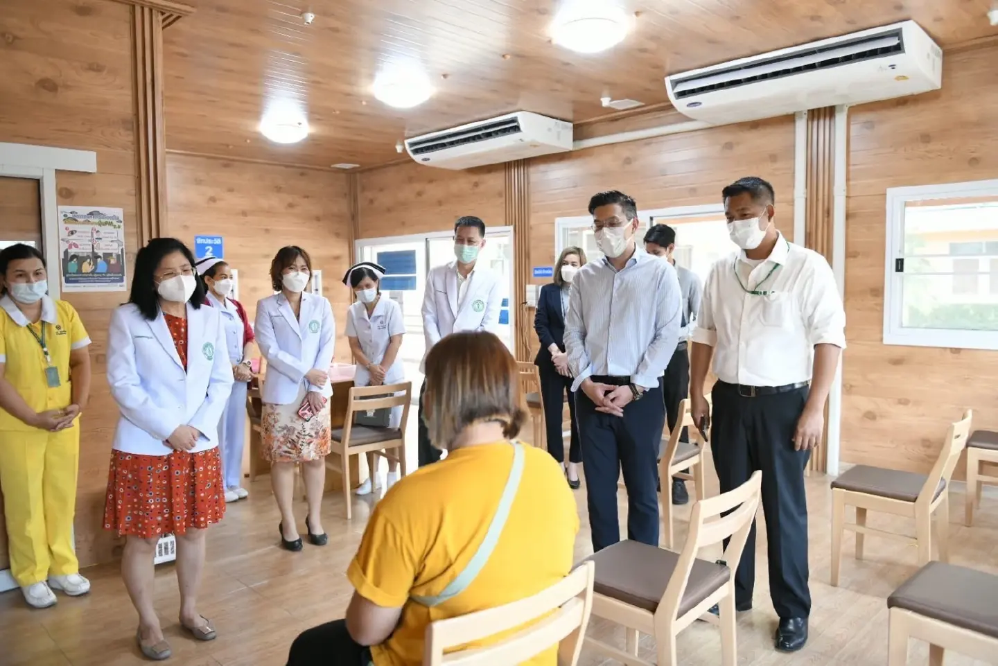 Bangkok gets 6th air pollution clinic to cope with rising PM2.5 levels