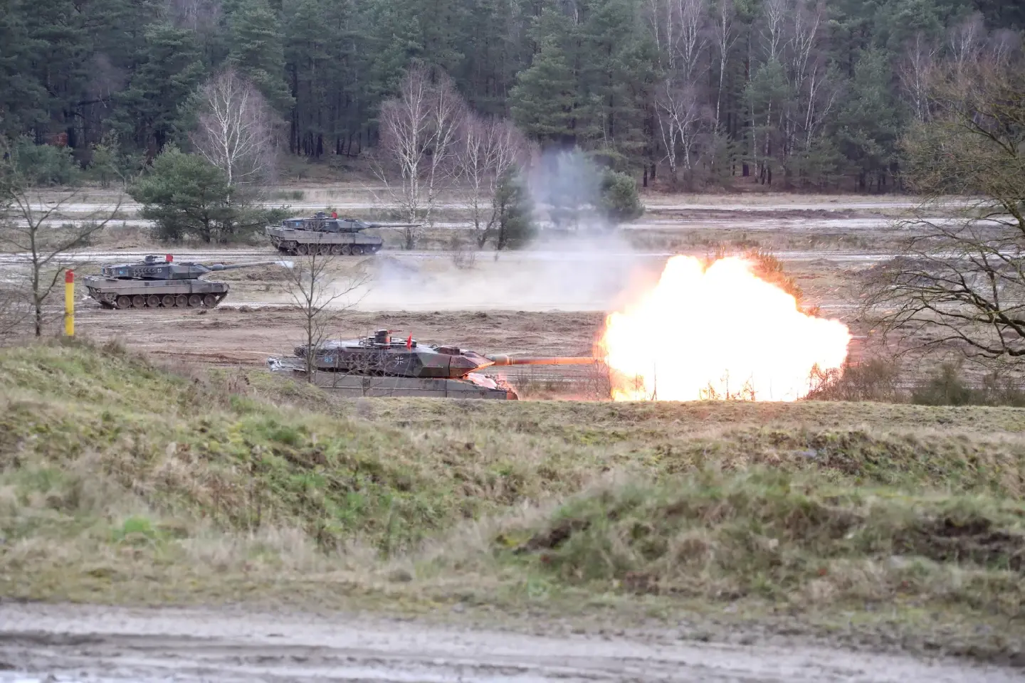 Germany confirms delivery of 18 Leopard tanks to Ukraine Germany confirms delivery of 18 Leopard tanks to Ukraine