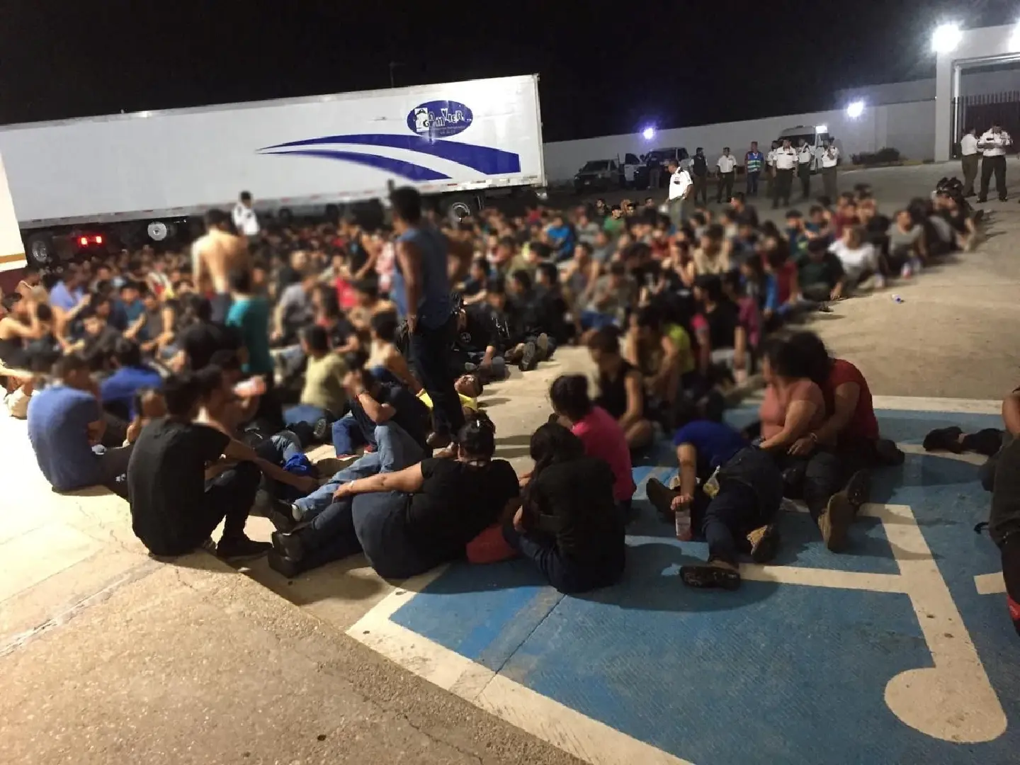 103 unaccompanied minors found in abandoned trailer in Mexico, govt says