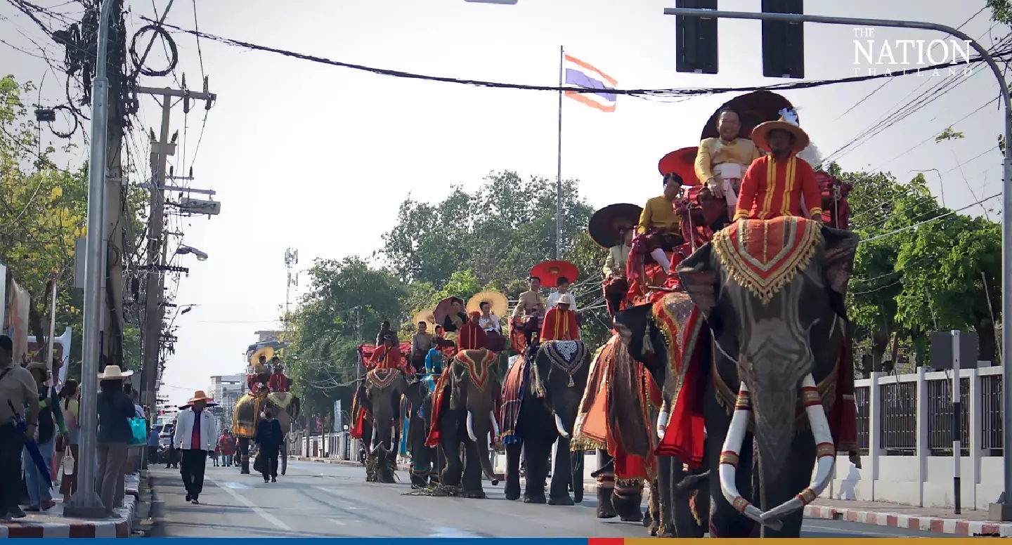 Buakaw demonstrates elephant martial arts as Surin celebrates birthday