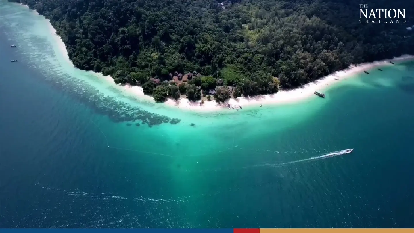 Trang governor unveils Kradan development plans for ‘world’s best beach’