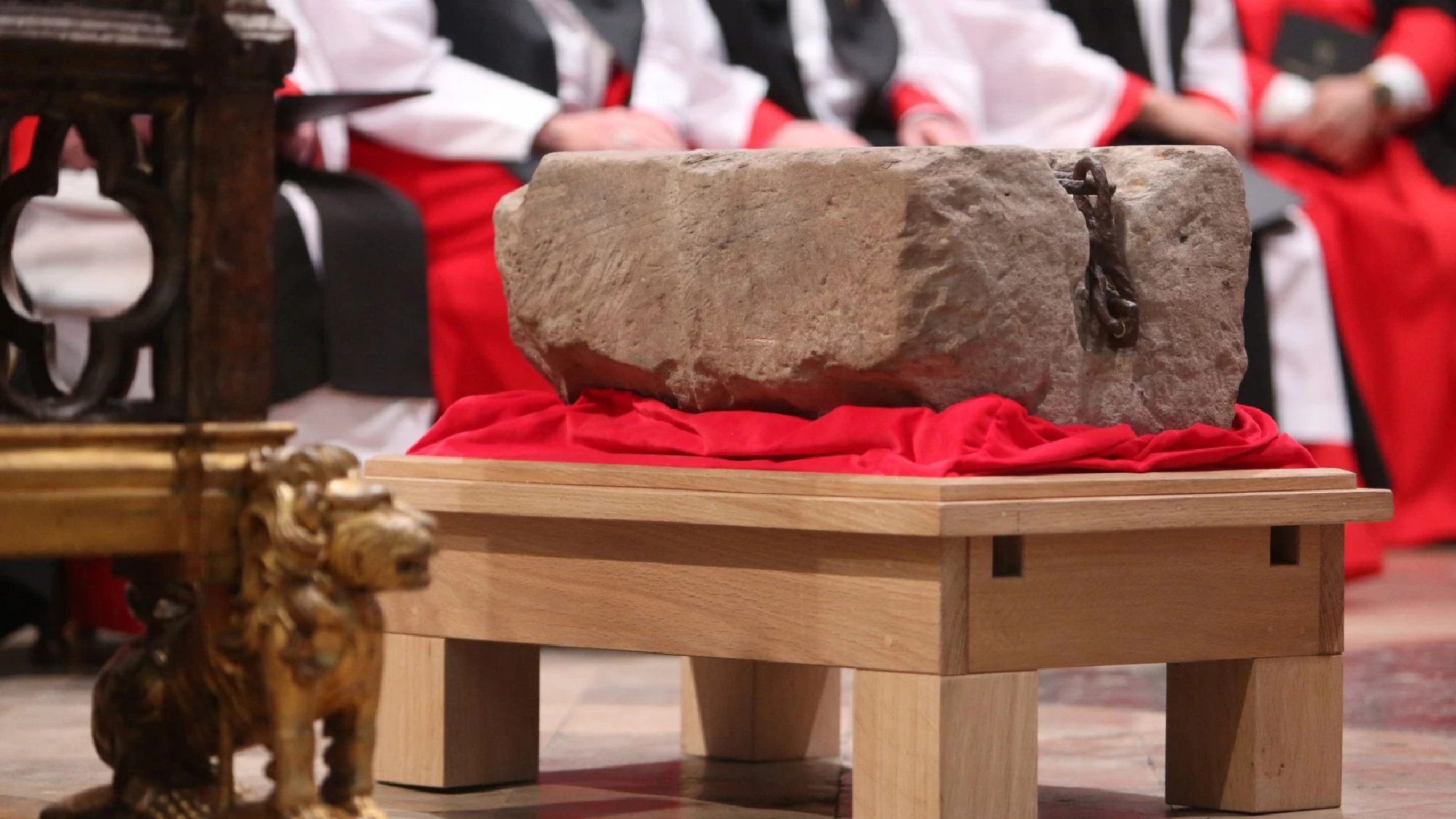 Stone of Scone arrives in London for King's coronation