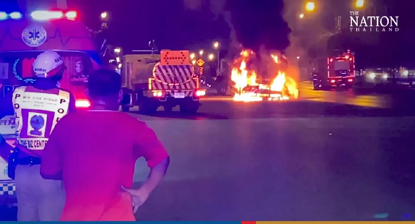 Driver gets out just in time as Saraburi-bound truck goes up in flames Driver gets out just in time as Saraburi-bound truck goes up in flames
