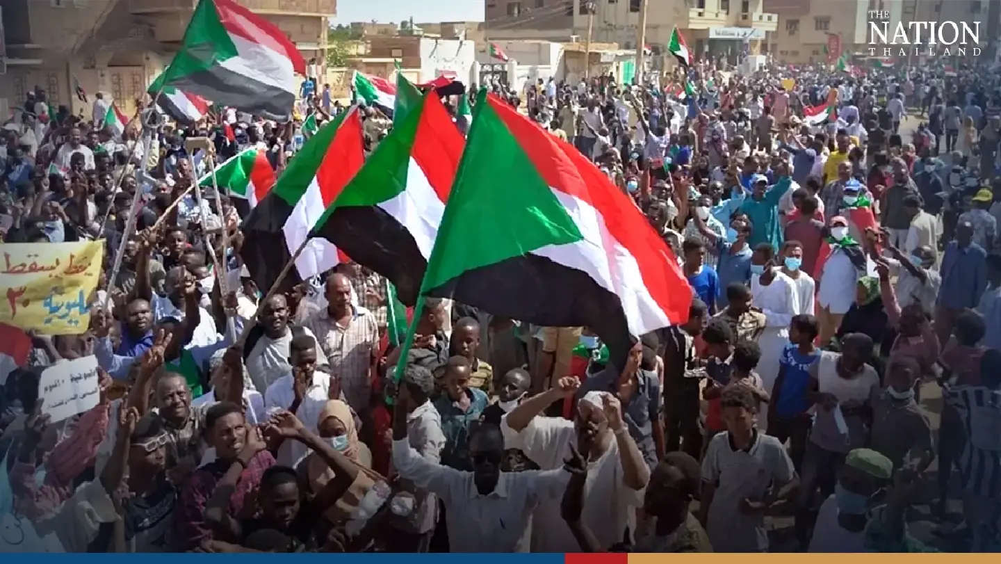 Foreign Ministry, military working on plan to evacuate Thai nationals from Sudan