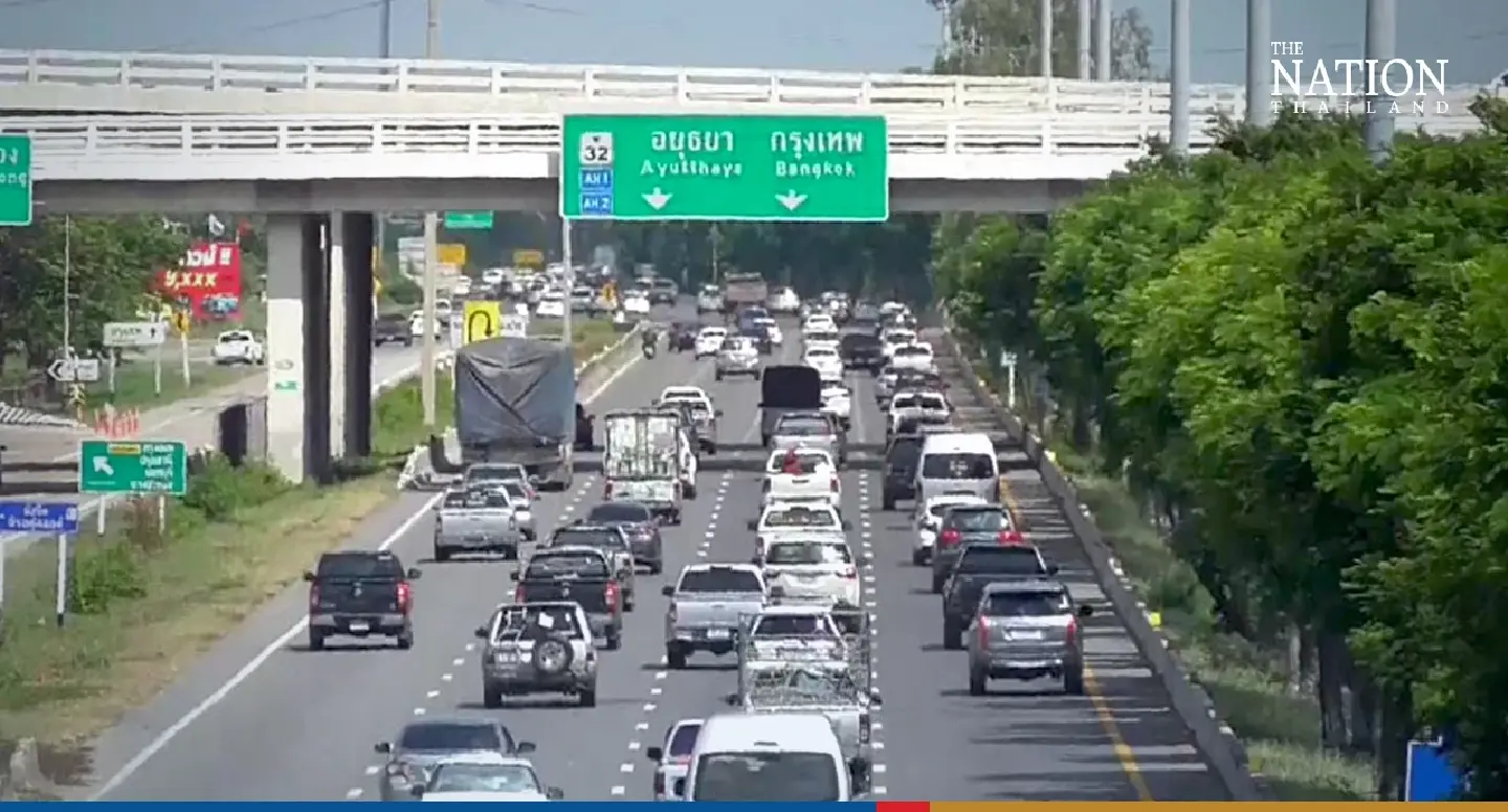 Traffic rises on Bangkok-bound roads as holiday-makers return Traffic rises on Bangkok-bound roads as holiday-makers return